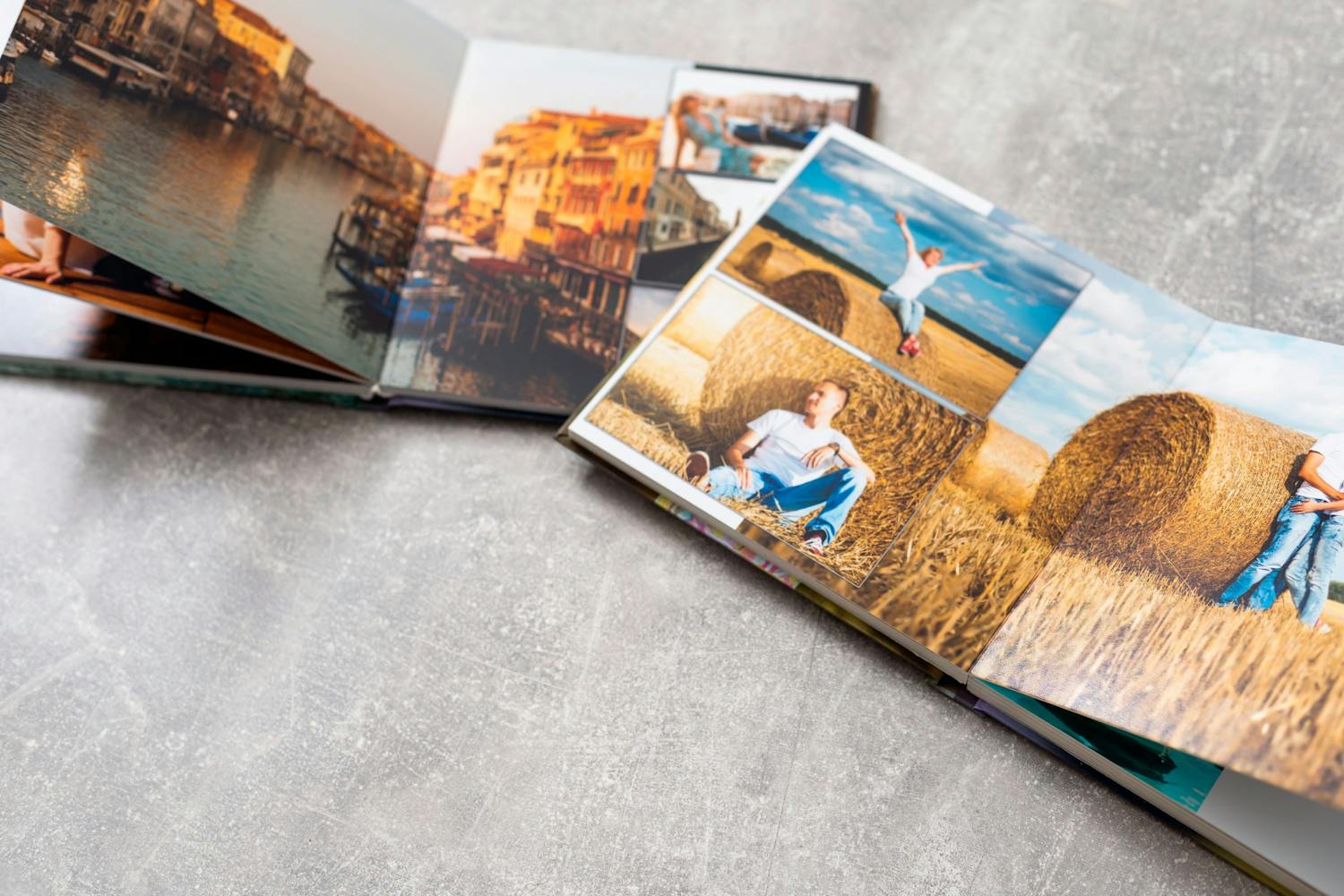 Valokuvakirjoja. Valokuvakirjoja.